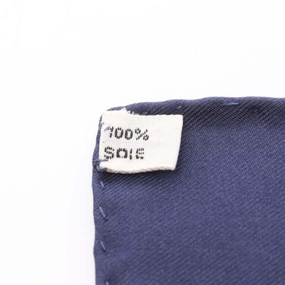 HERMES White Silk Scarf - Picture 3 of 7